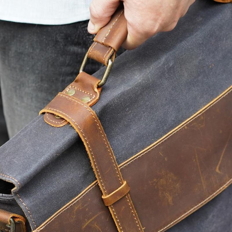 Laptop-messenger-tasche Aus Gewachstem Canvas Für Herren