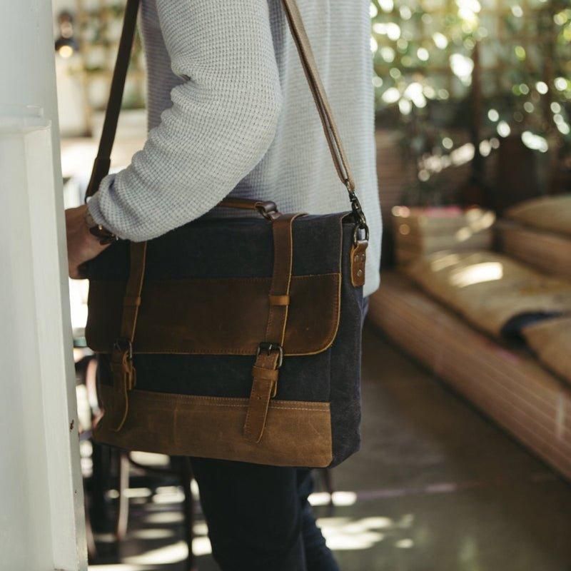 Laptop-messenger-tasche Aus Gewachstem Canvas Für Herren