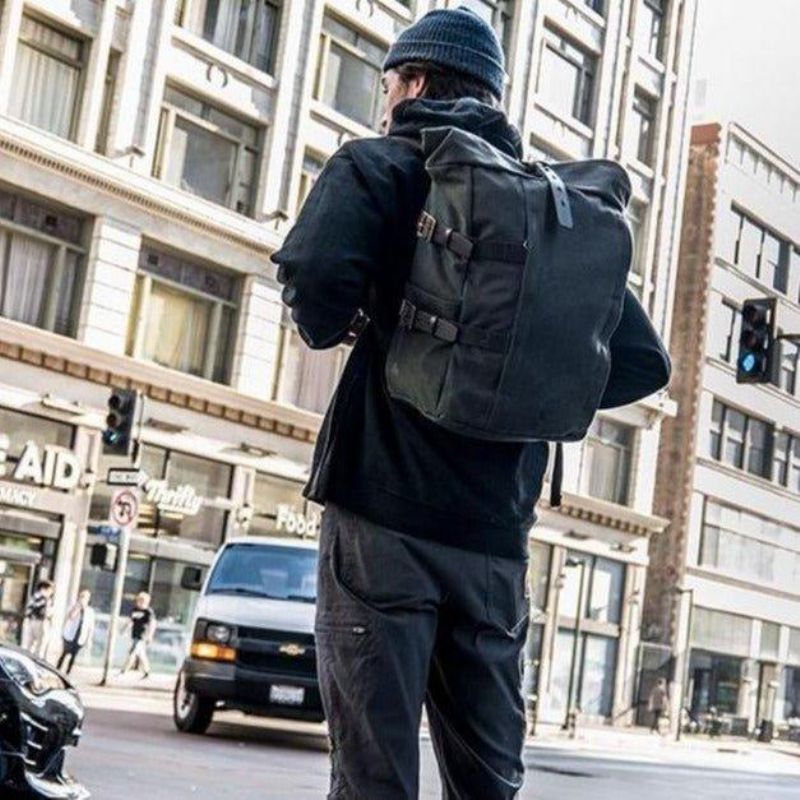 Rucksack Aus Gewachstem Canvas Für Herren Im Vintage-stil Mit Rollverschluss