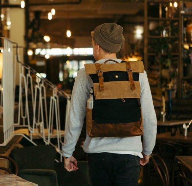 Vintage-rucksack Aus Gewachstem Canvas Mit Rolltop Für Reisen